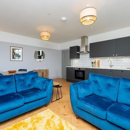 Pass The Keys Stunning 2 Bed Retreat In The Heart Of Bath Lägenhet Exteriör bild