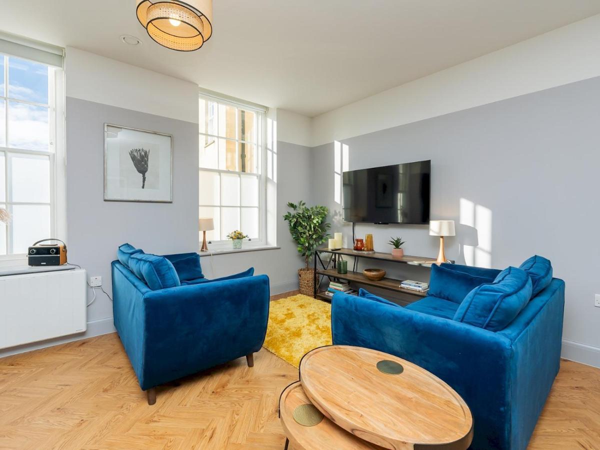 Pass The Keys Stunning 2 Bed Retreat In The Heart Of Bath Lägenhet Exteriör bild